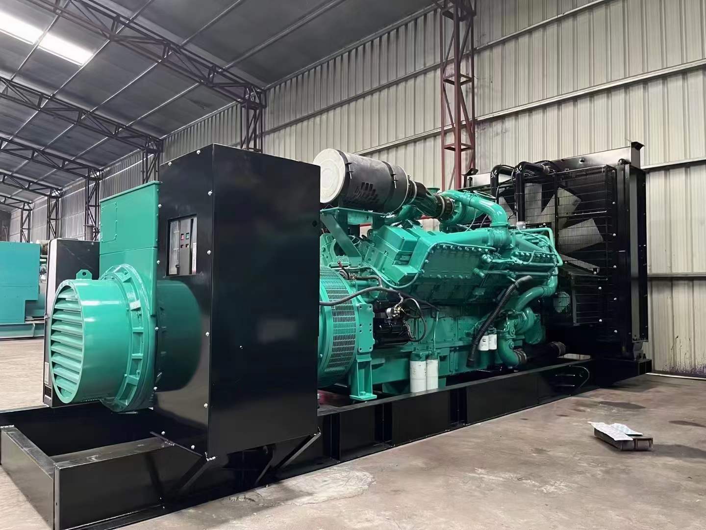 南明如何评估无功补偿装置的性能和效果？