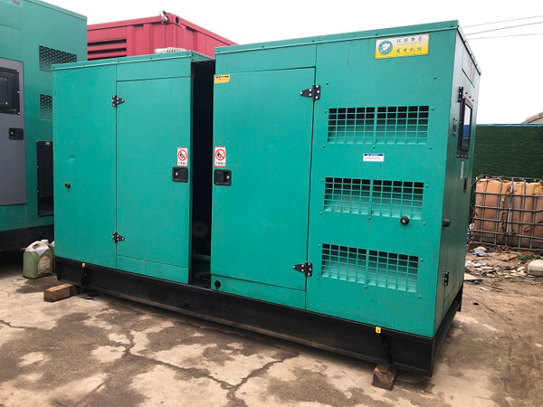 南明怎样合理控制磷酸铁锂蓄电池的充放电倍率以延长其使用寿命？